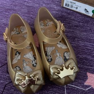 Mini Melissa Dora + Disney Baby Size 8